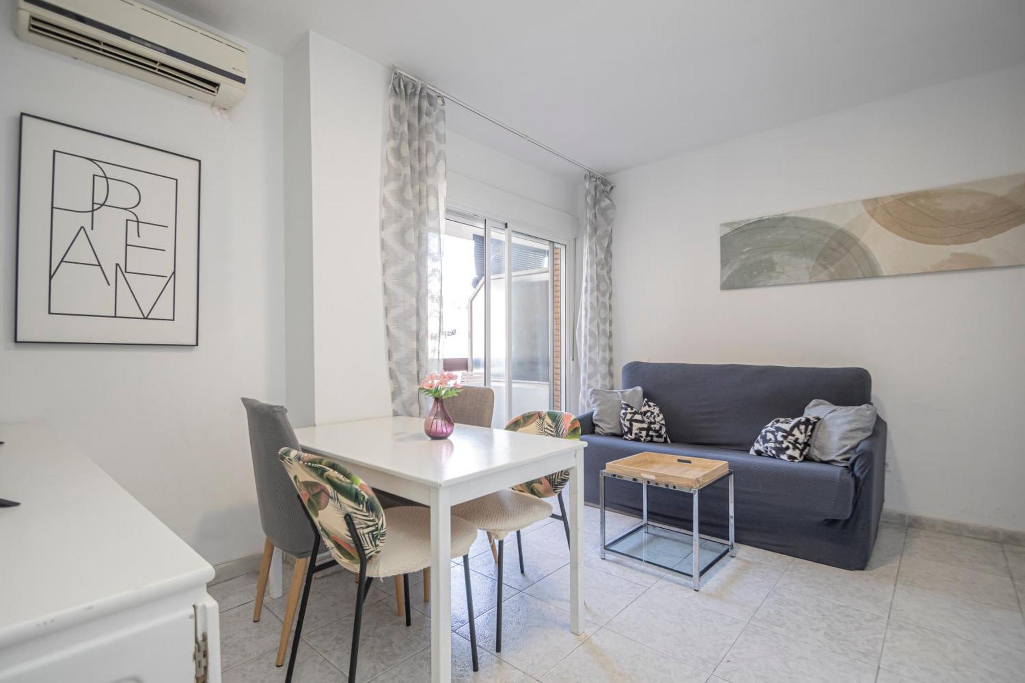 Perfect Getaway In Triana - 15M Walk Giralda Apartment เซบีญา ภายนอก รูปภาพ